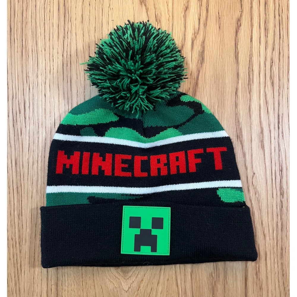 Minecraft Beanie Kids M/L Green Camo Creeper Gamer Knit Winter Hat NWOT